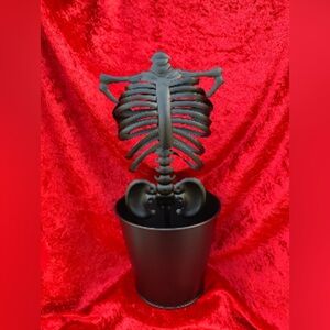 Black Skeleton Ribcage planter pot